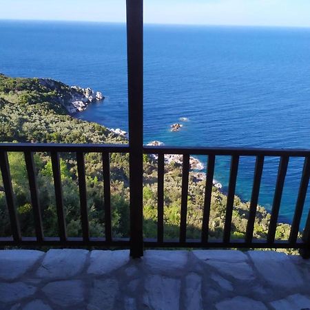 Triple Studio Room With The Most Beatifull View In Mylopotamos Цагарада Экстерьер фото